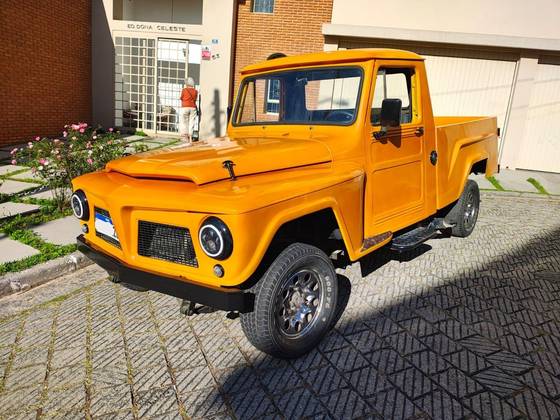 FORD F-75 2.6 4X2 PICK-UP 6 CILINDROS 12V GASOLINA 2P MANUAL